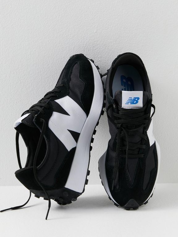 New Balance Black Sneakers