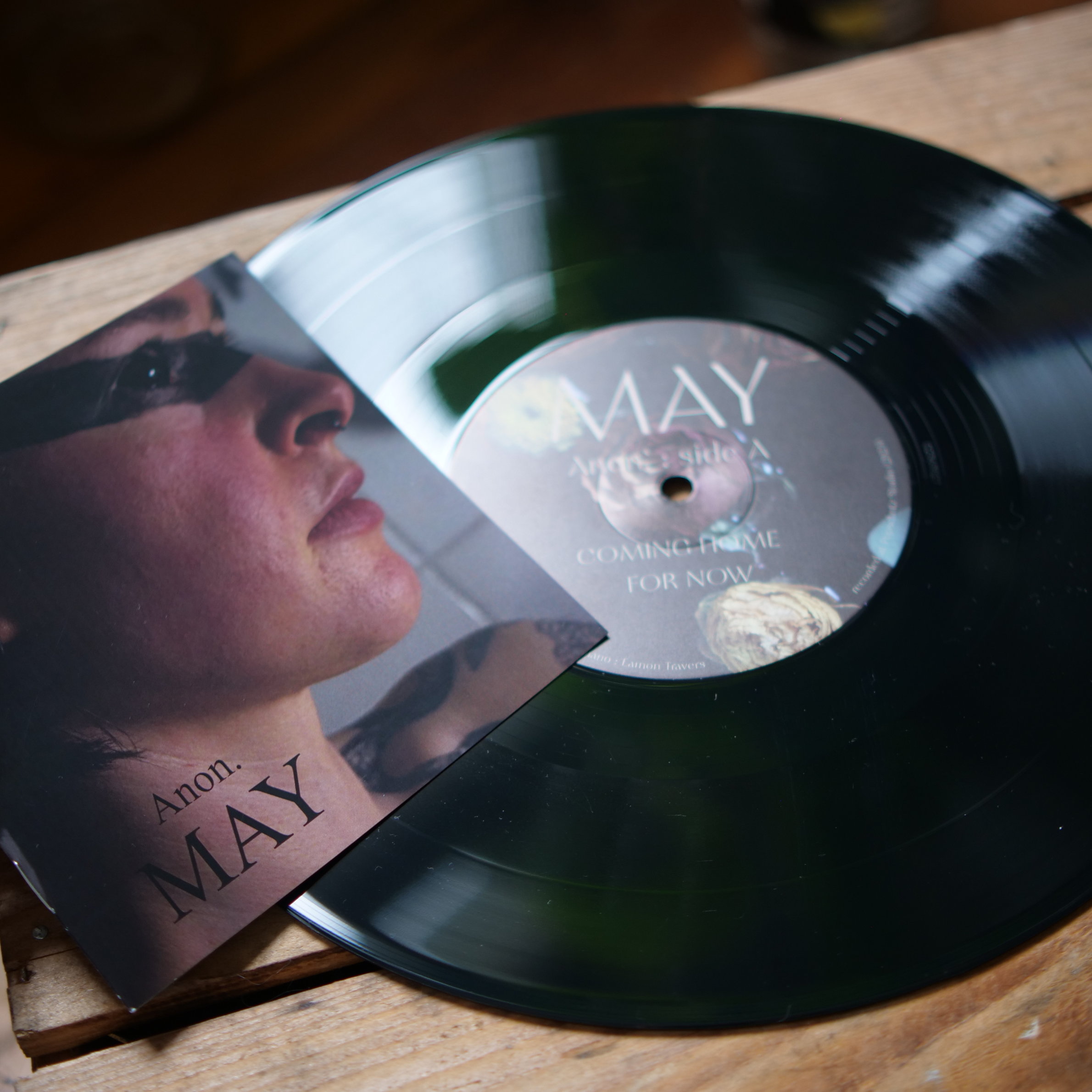 Bundle 2 : Vinyl, Lyrics Booklet & Tote Bag