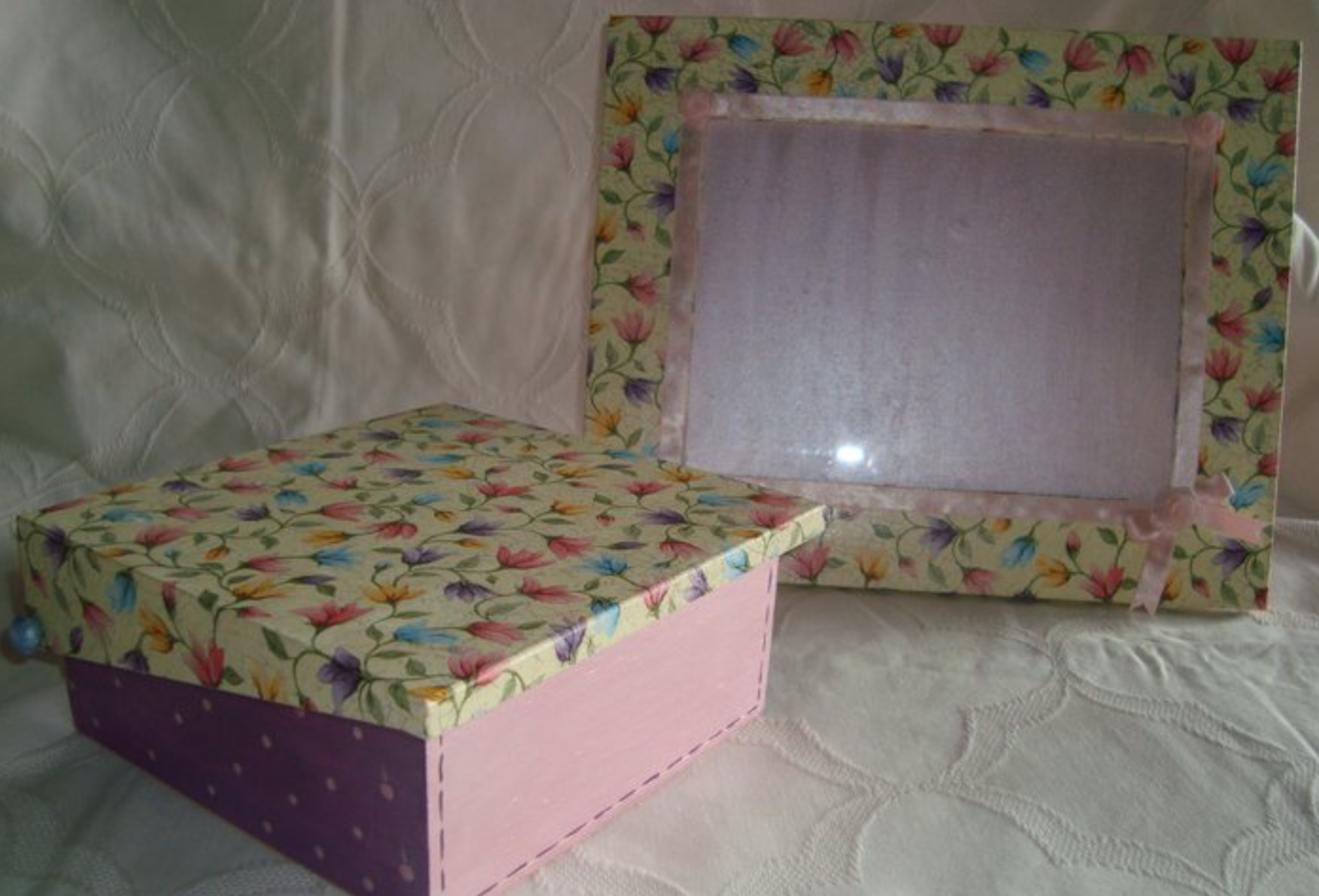 Conjunto decorativo: caixa + moldura