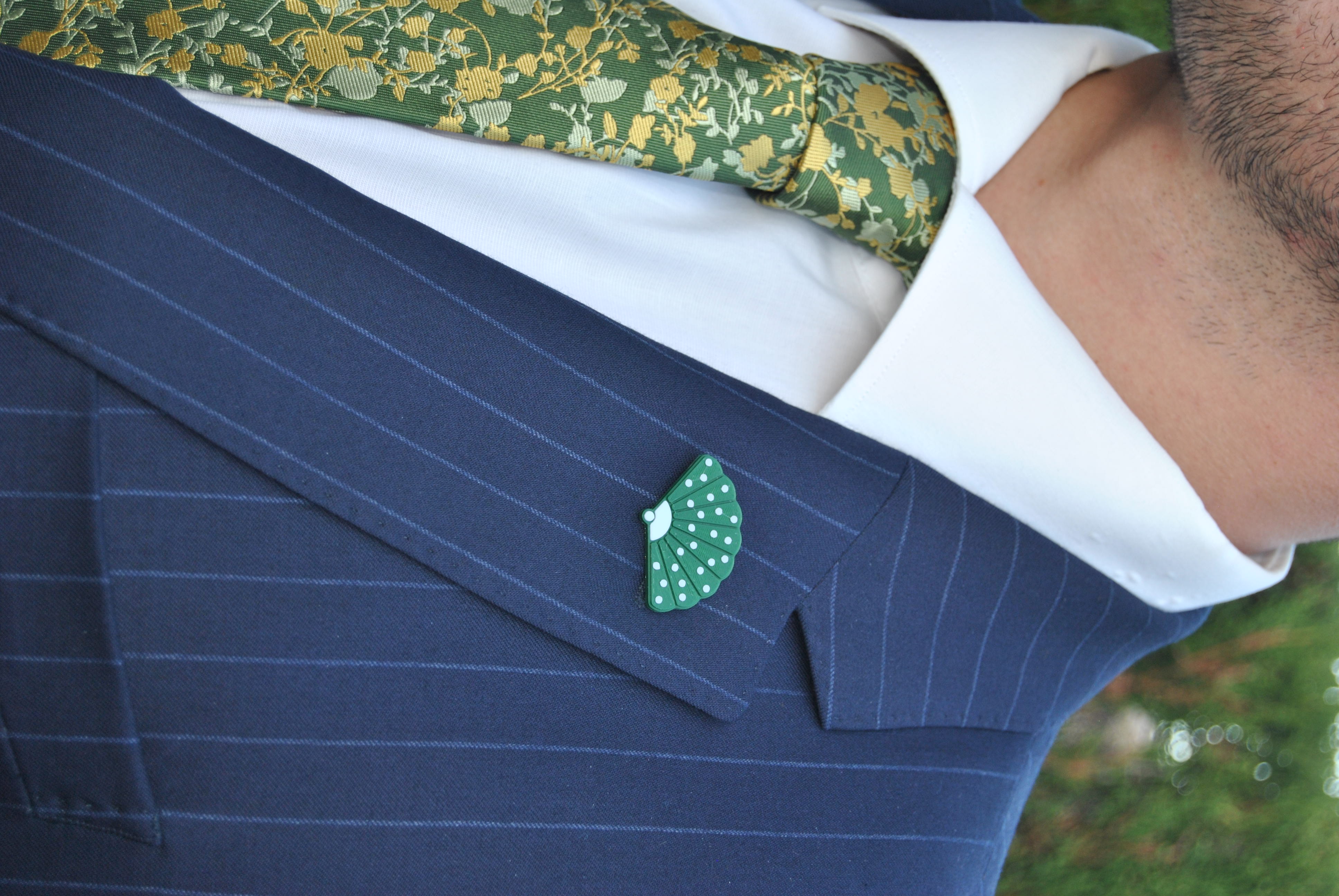 Abanico – Verde con lunares blancos