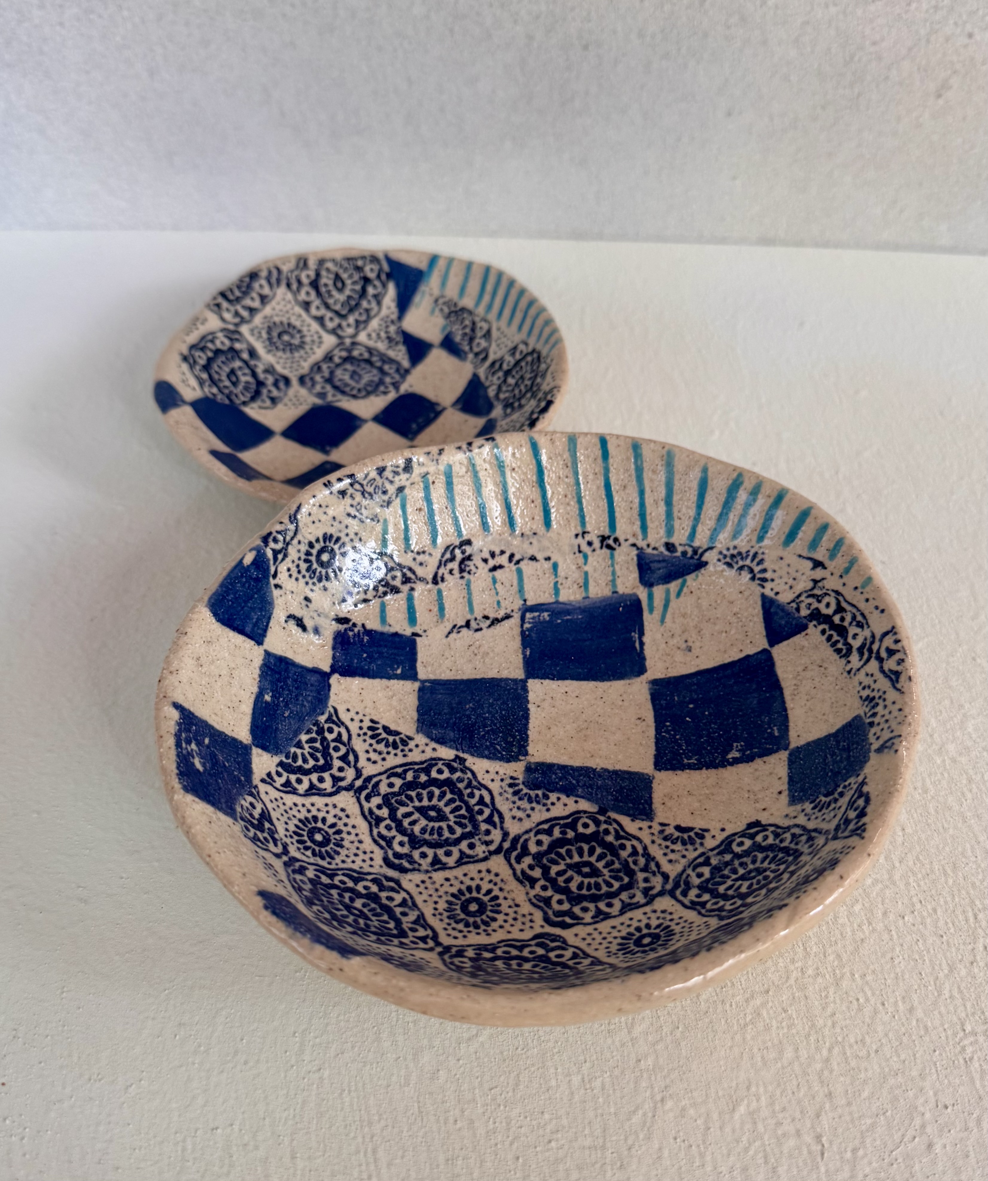 Blue Checkered Bowl Set