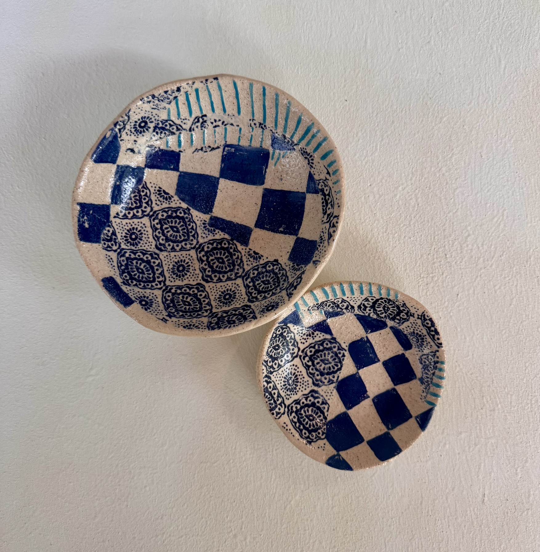 Blue Checkered Bowl Set