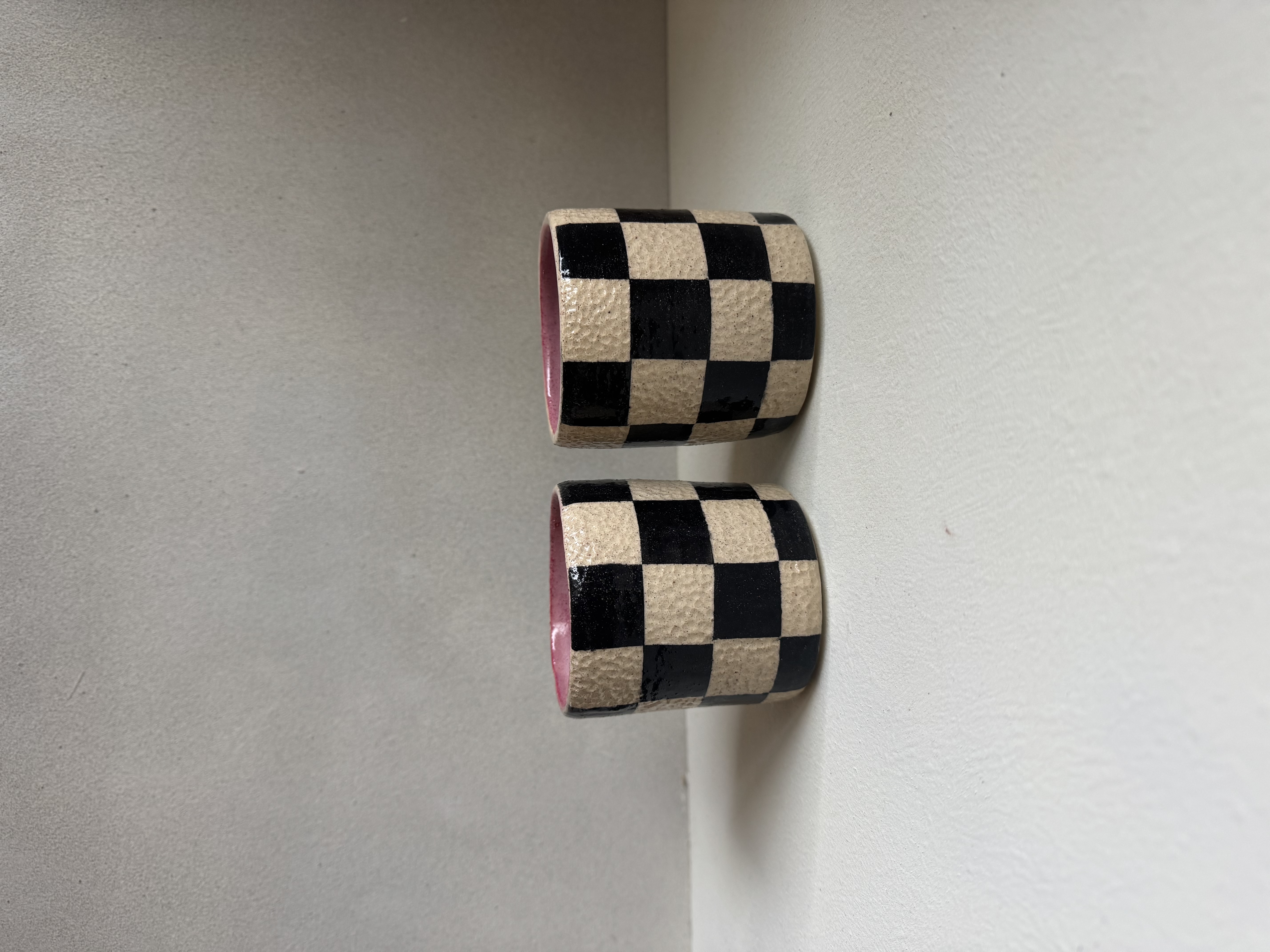 Checkered Thumb Cups