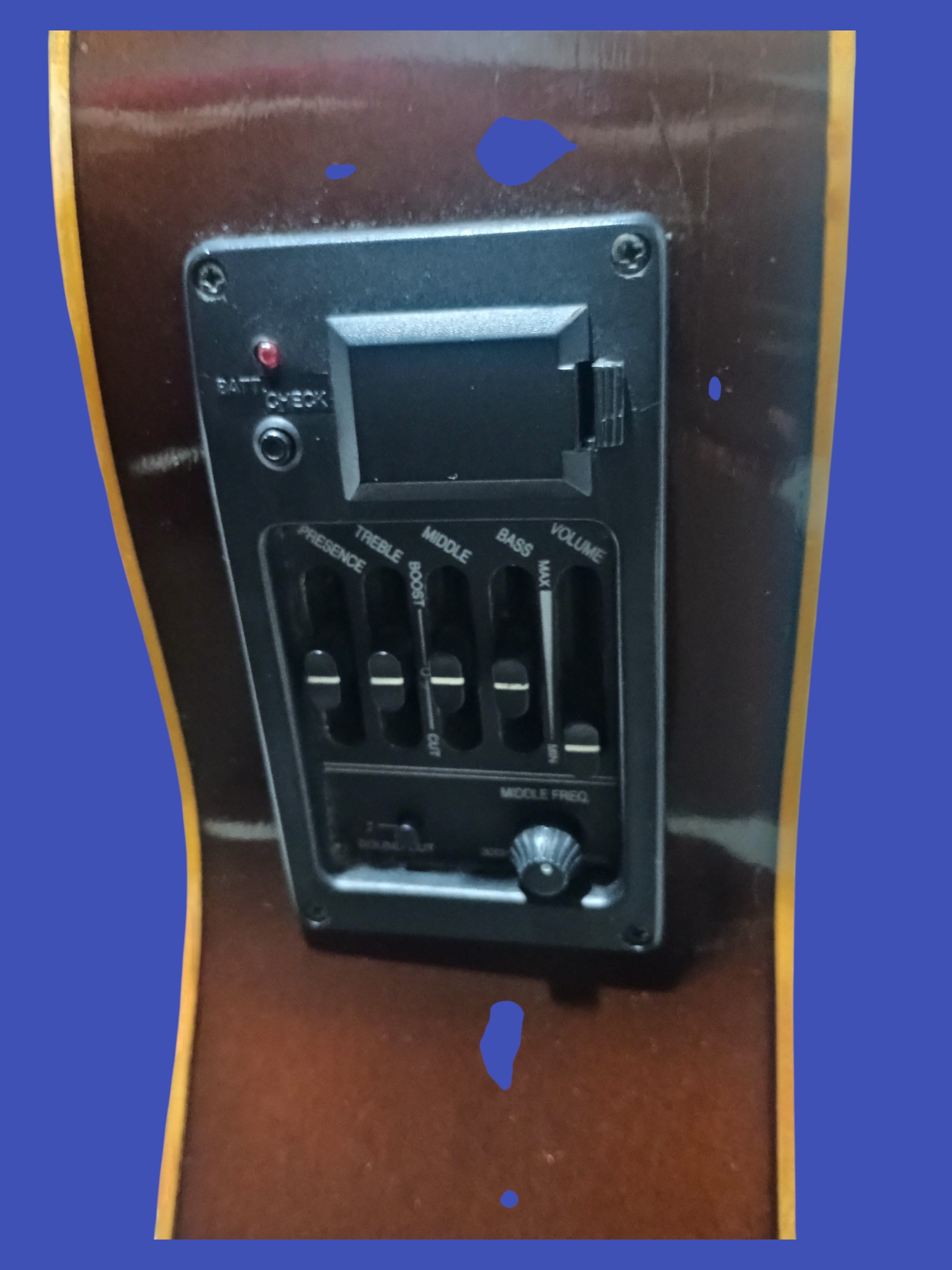 GUITARRA ACUSTICA CON MICROFONO ESTUDIANTE