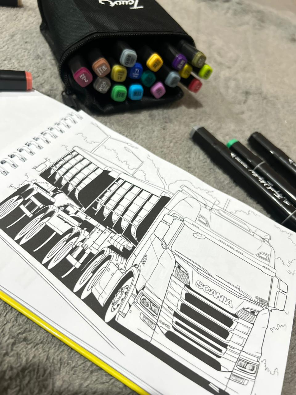 CADERNO DE COLORIR - CAMINHÕES QUALIFICADOS DO BRASIL