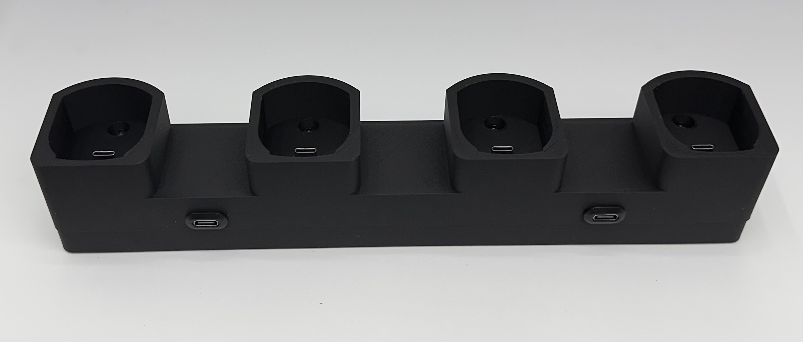Nano Axcess Quad Charging Dock
