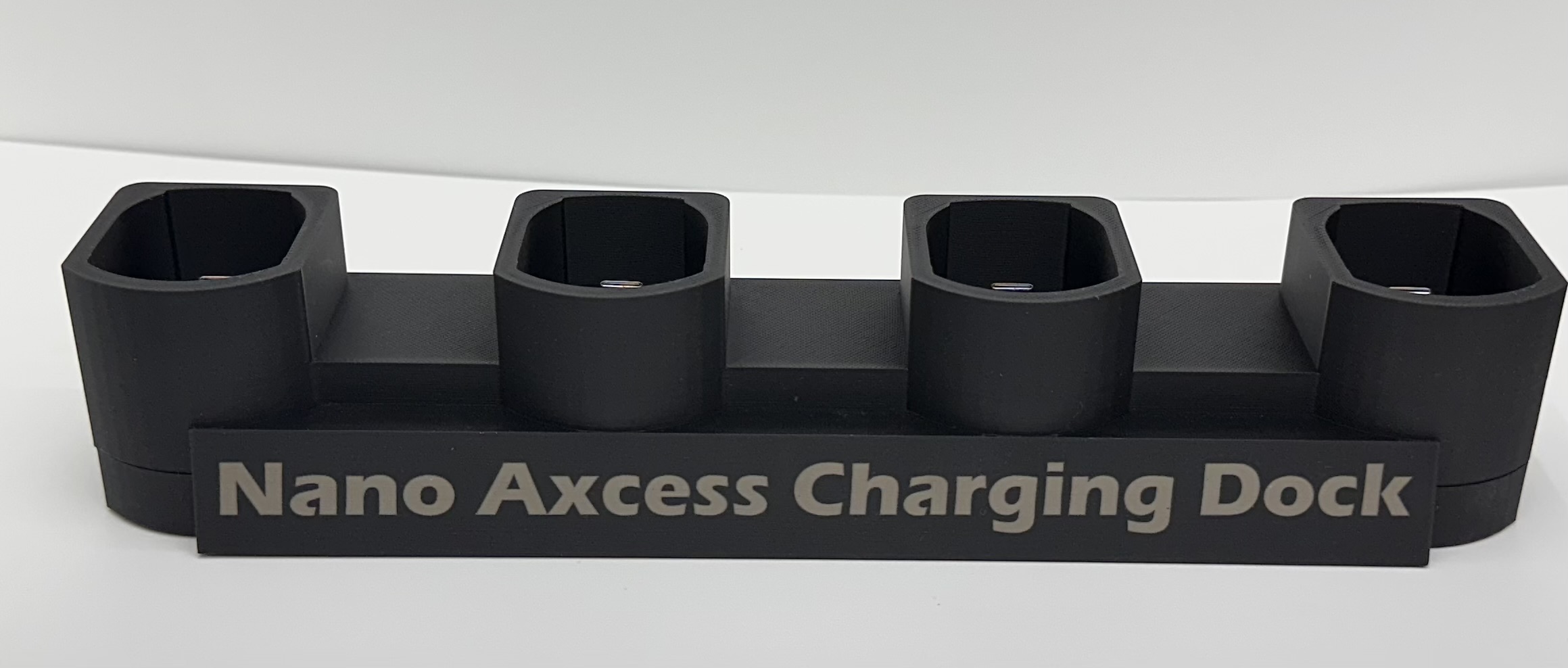 Nano Axcess Quad Charging Dock