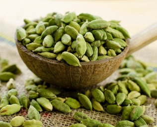 INTERBEST | Cardamom Pods (Premium Quality)