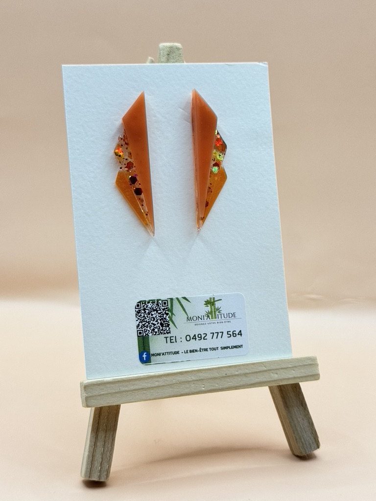 Boucles d'oreilles en résine orange