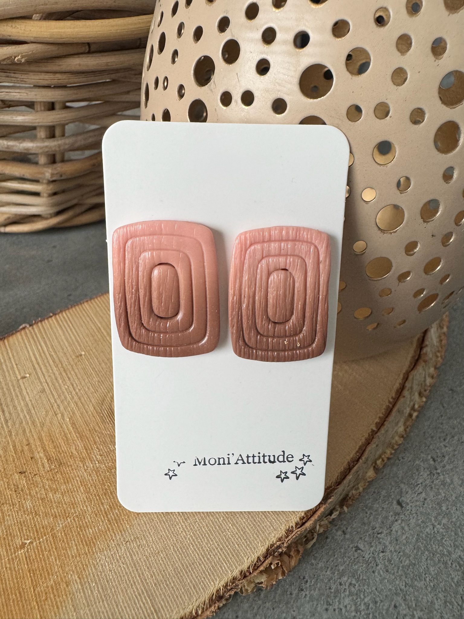 Boucles d'oreilles géométriques roses et marron