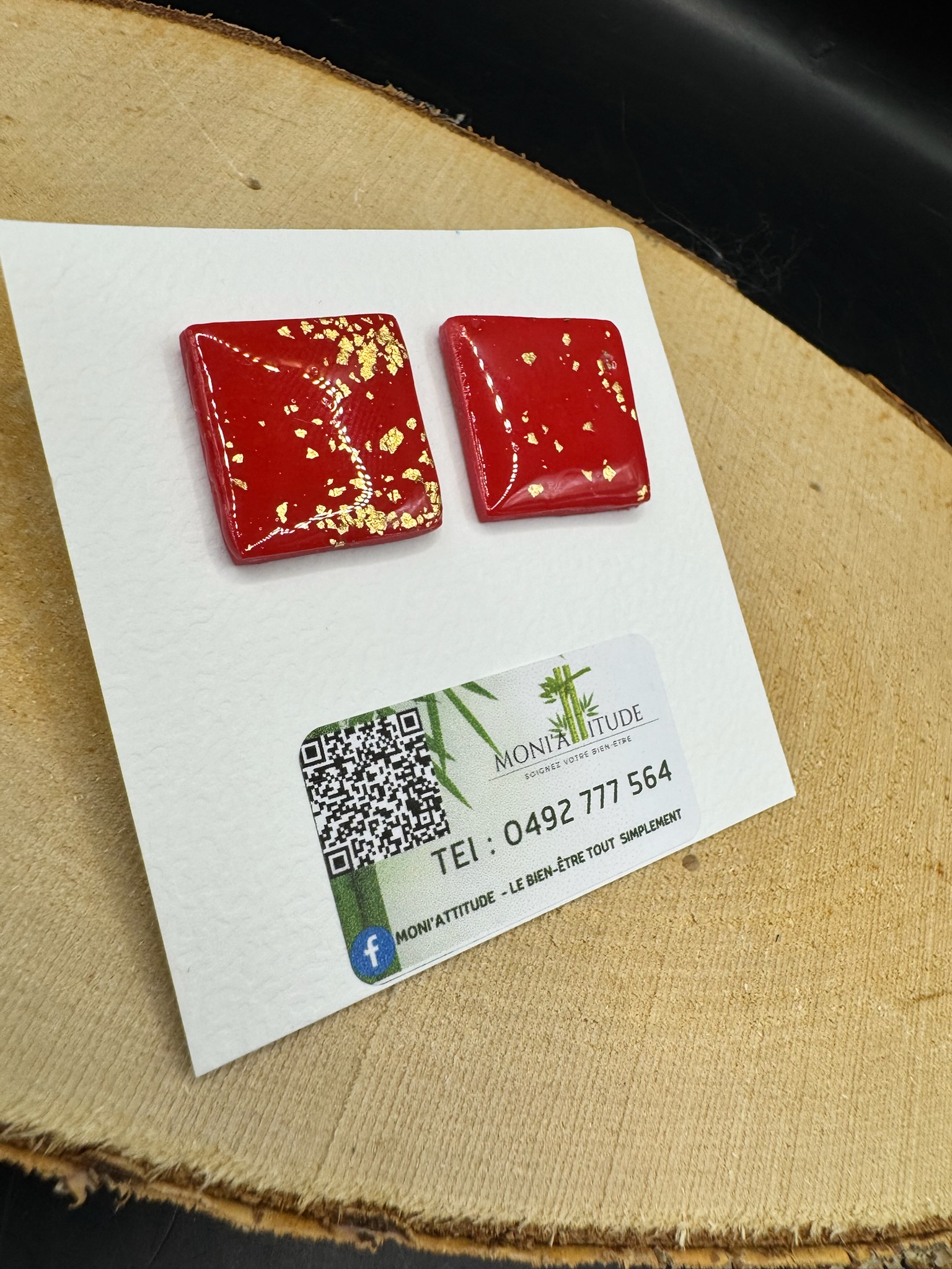 Boucles d'oreilles carrées rouges et or