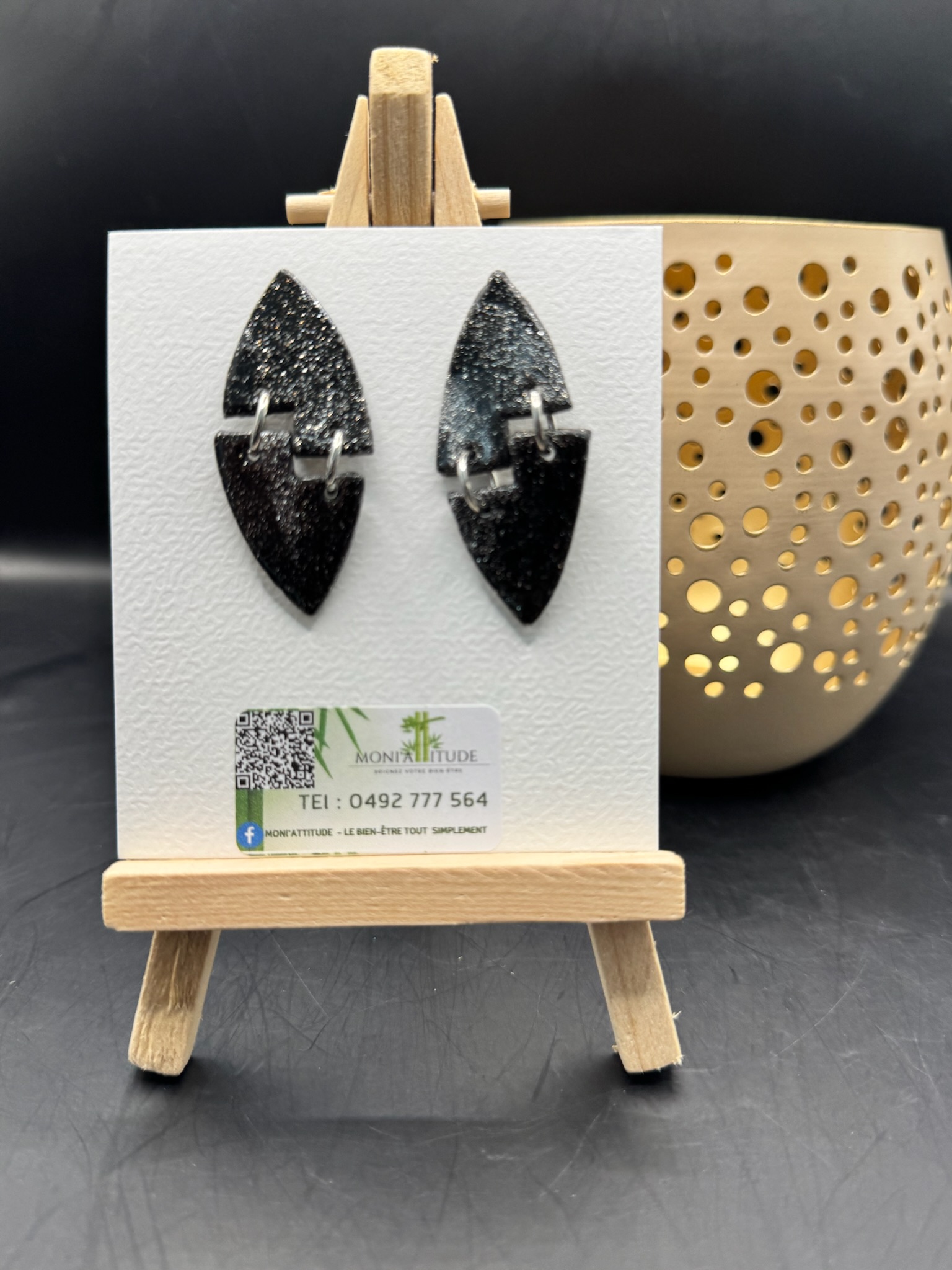 Boucles d'oreilles géométriques noires et paillette argent 