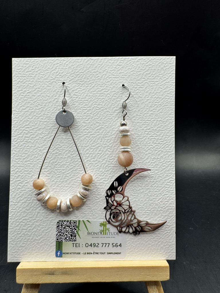 Paire de boucles d'oreilles artisanales