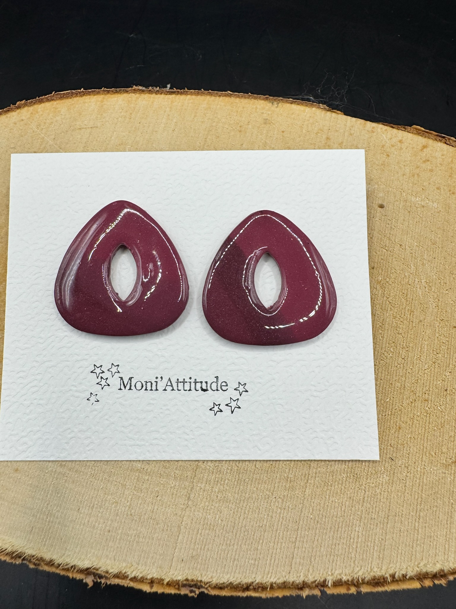 Boucles d'oreilles en pâte polymère bordeaux