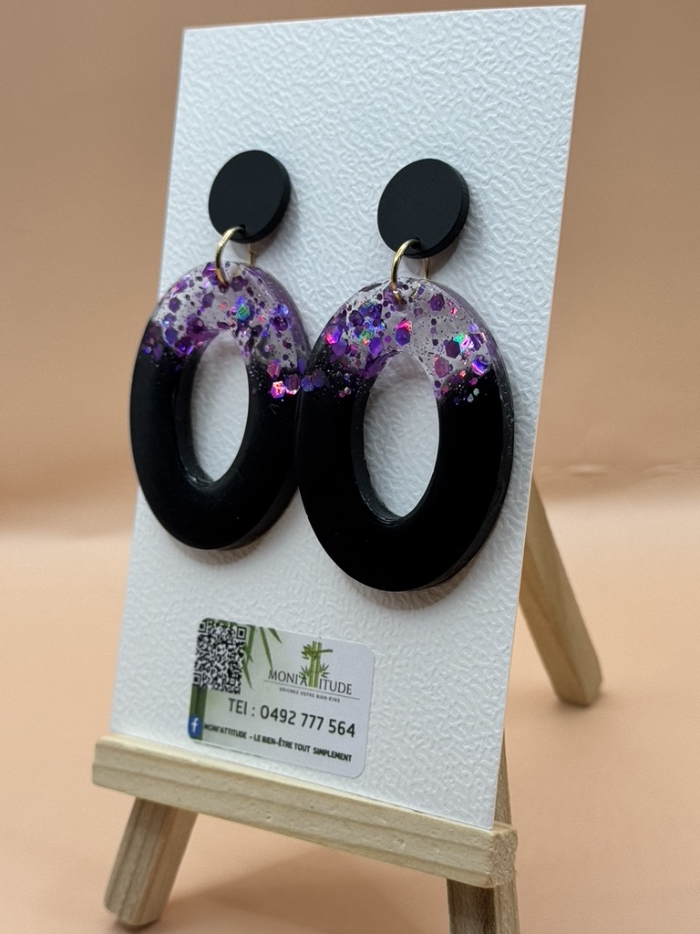 Boucles d'oreilles ovales noires et violettes