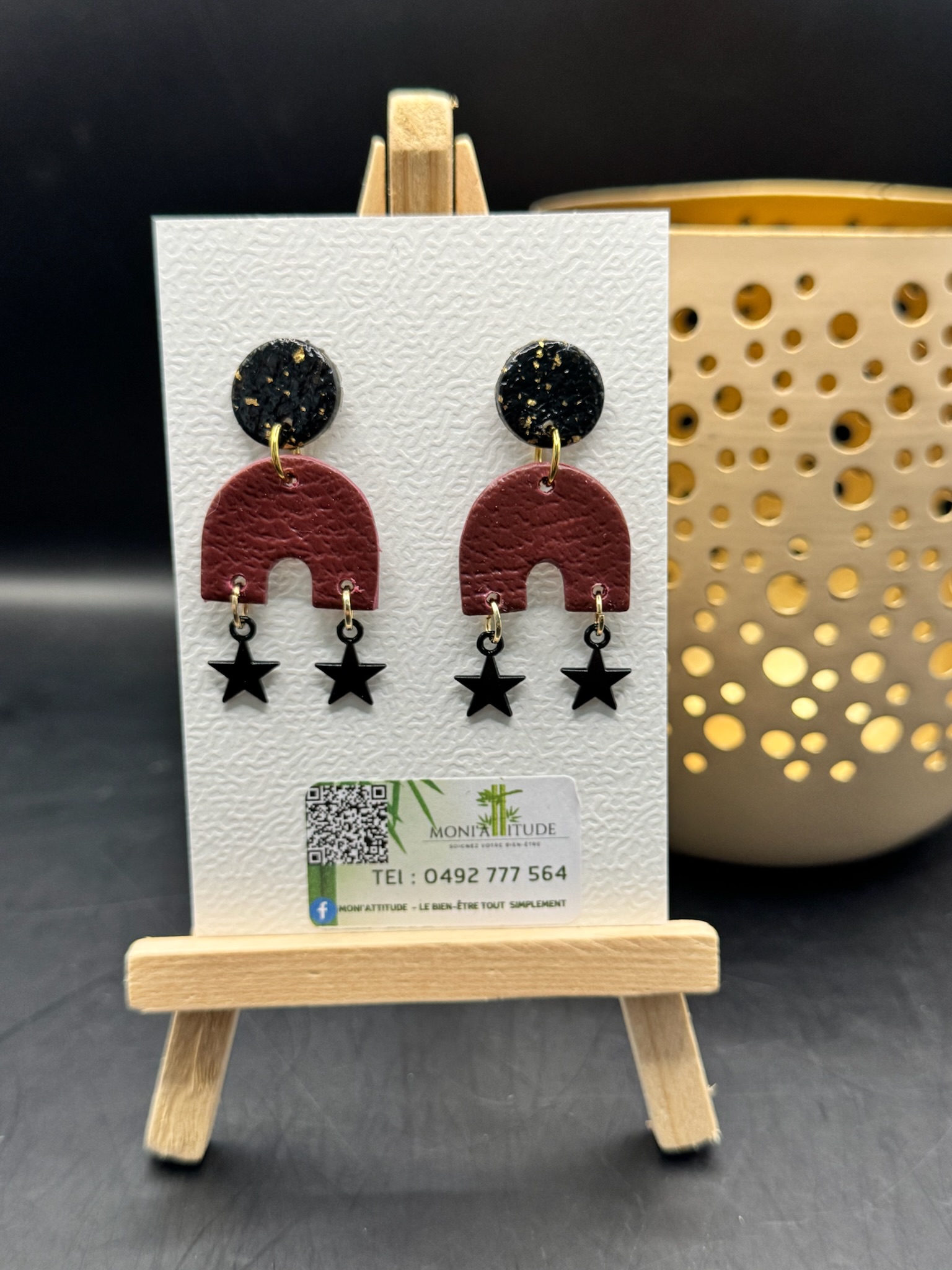 Boucles d’oreilles artisanales en Acier et Argile polymère.