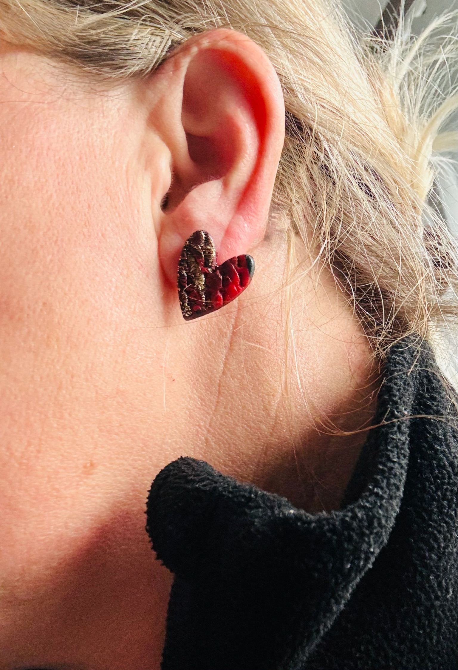 Boucles d'oreilles cœur rouge