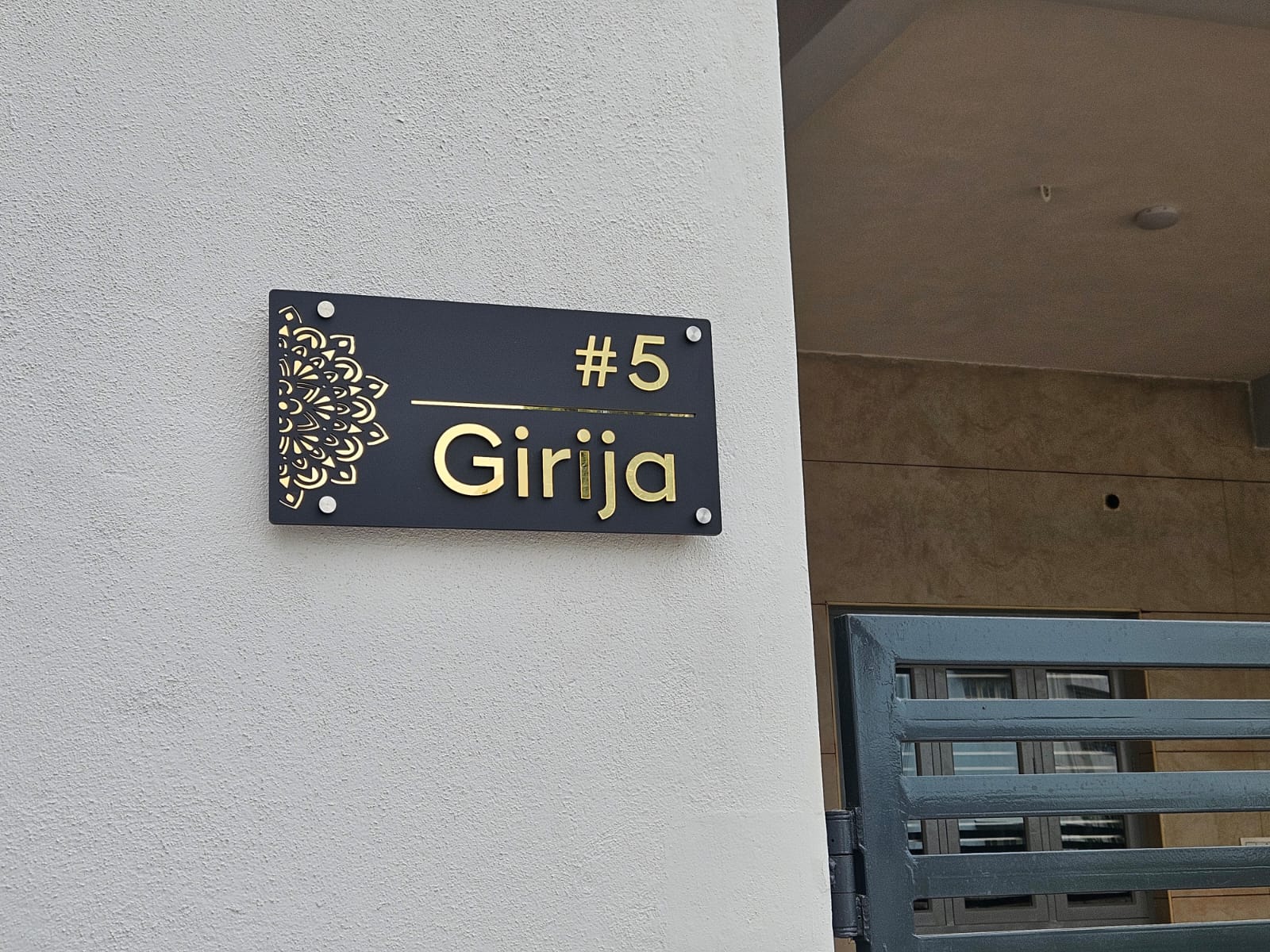 Elegant Flora House Name Plate