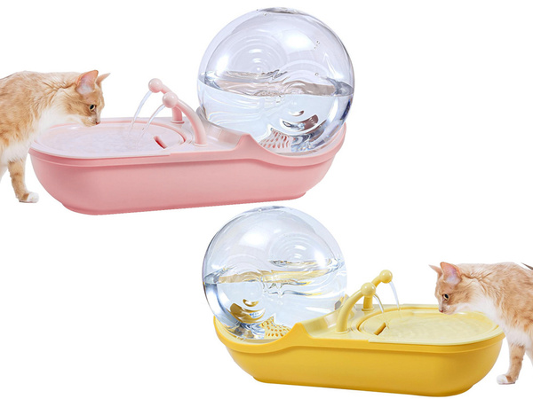 Fuente de agua para gatos