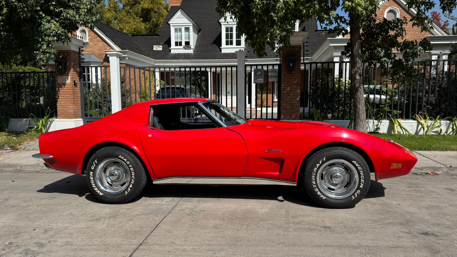 Chevrolet Corvette 1973 Stingray Rojo - Película Boogie Nights