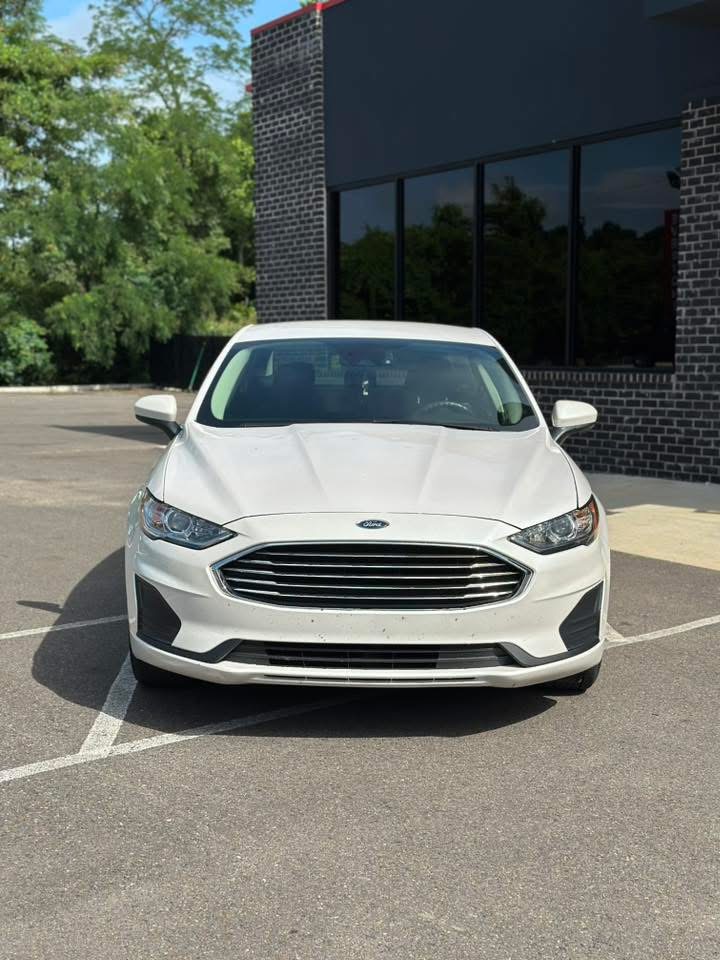 Ford Fusion Sedan