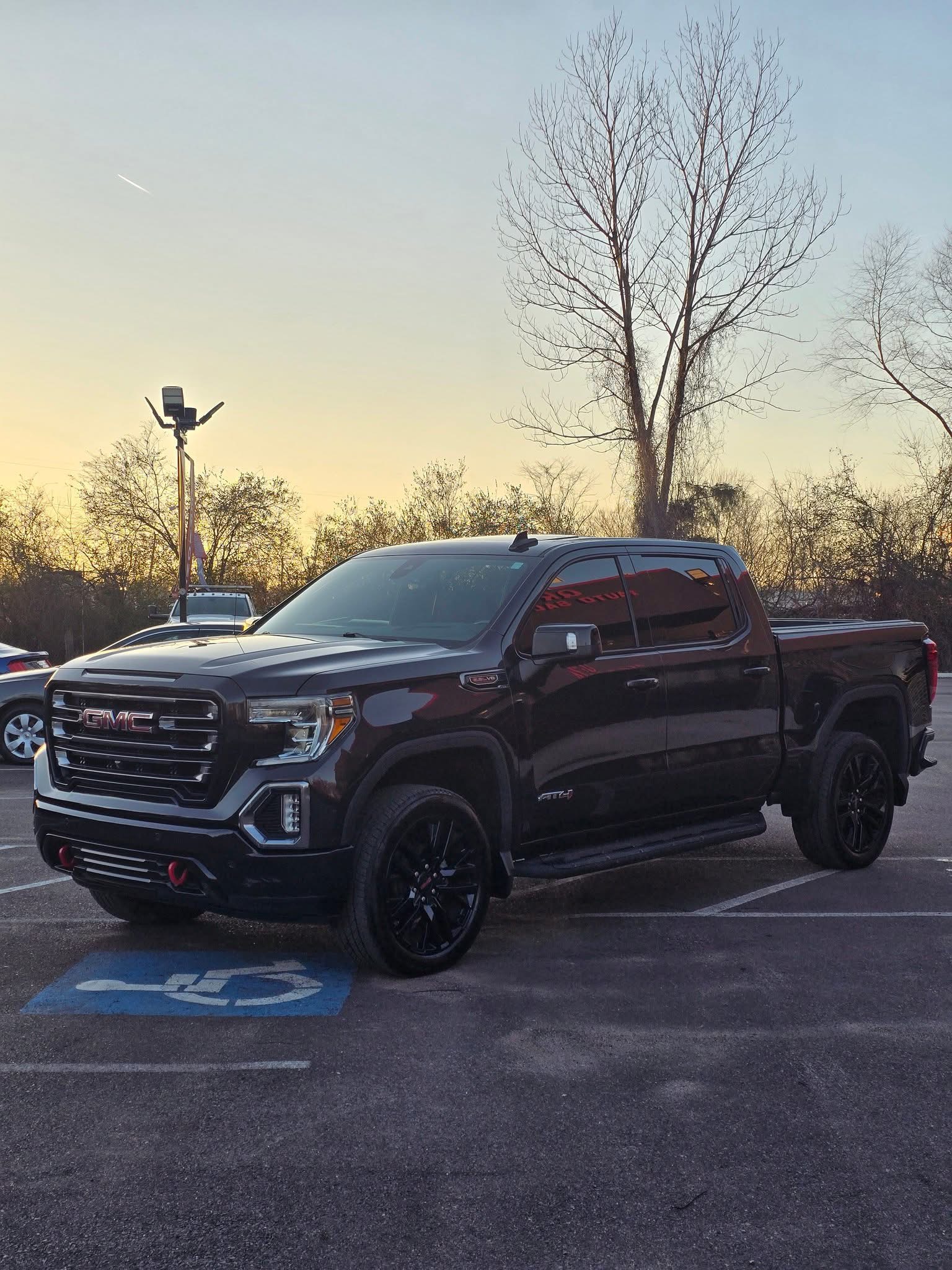 GMC Sierra 1500 AT4 Pickup Truck