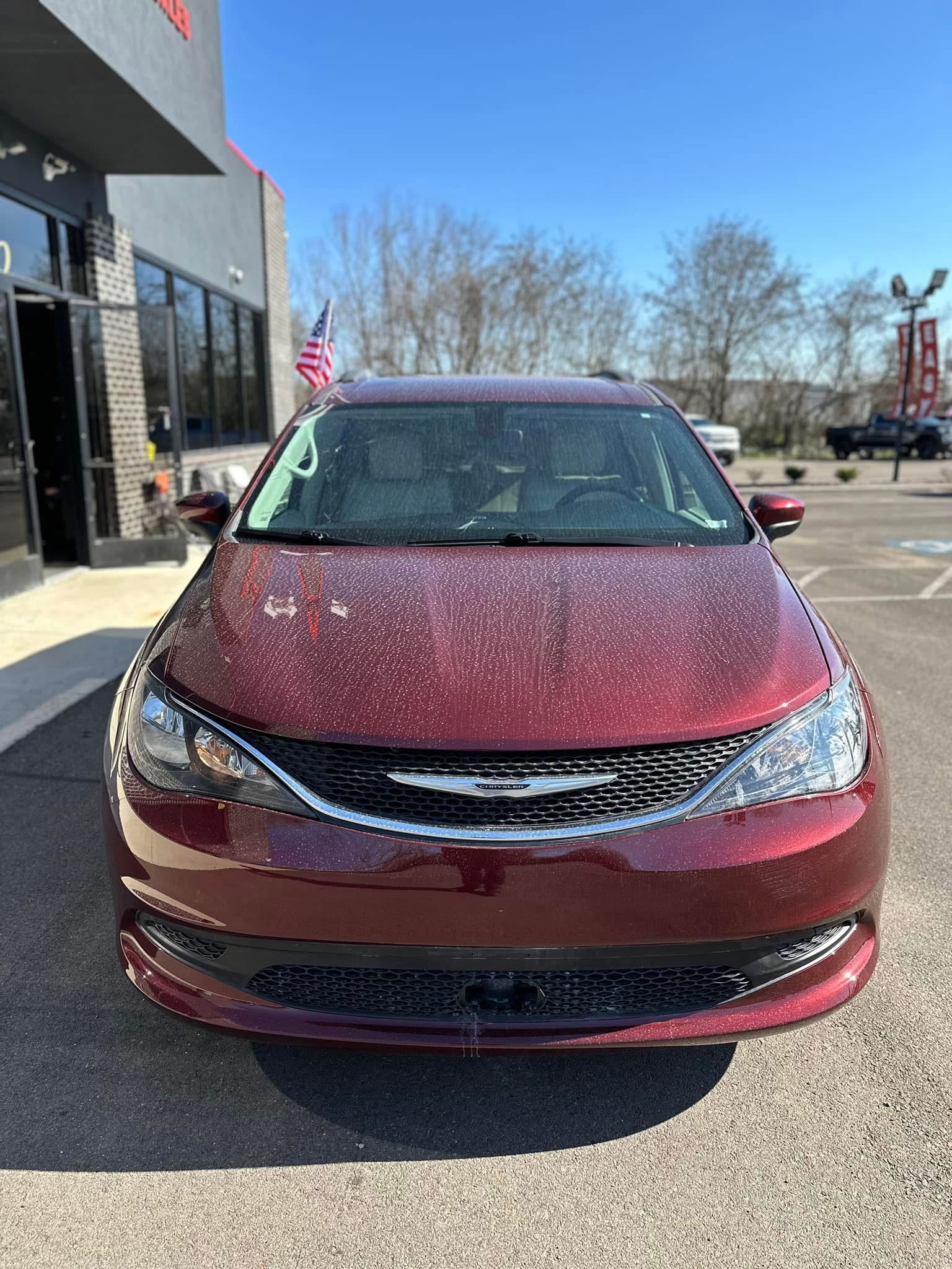 🚐 2021 Chrysler Voyager LXI – Family Comfort & Convenience! 🚐