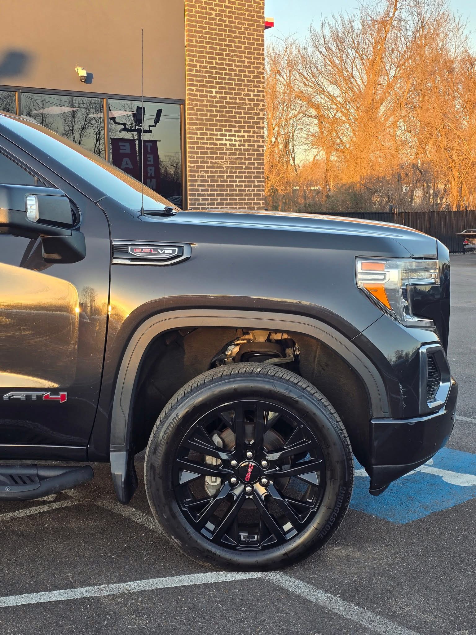 GMC Sierra 1500 AT4 Pickup Truck