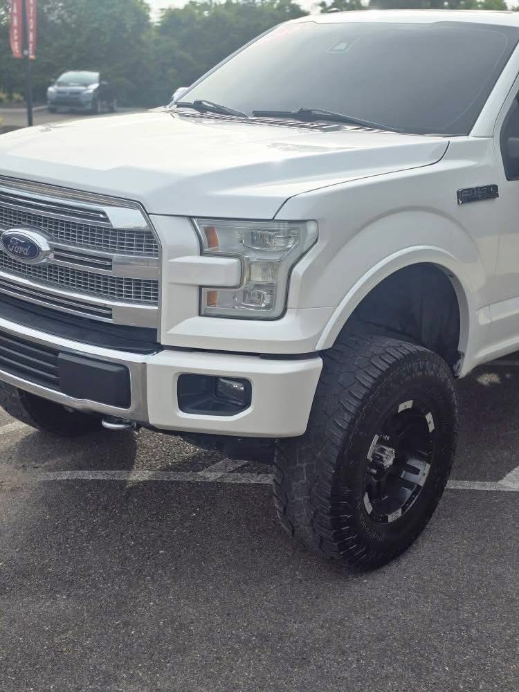 Ford F-150 Pickup Truck