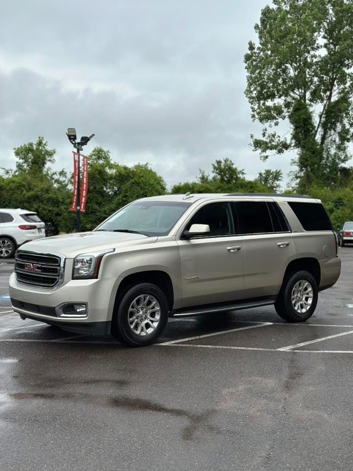 2017 GMC Yukon SLT 4x4
