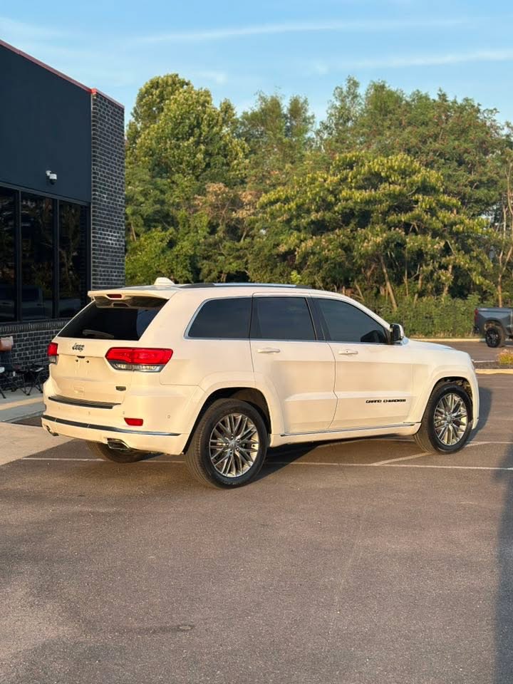 Jeep Grand Cherokee
