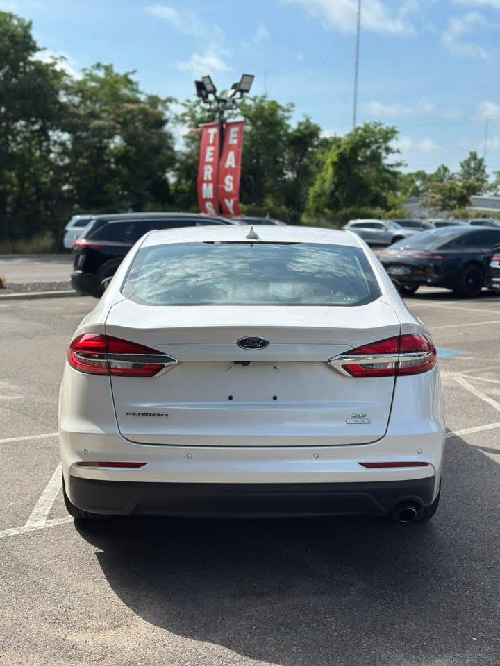 Ford Fusion Sedan
