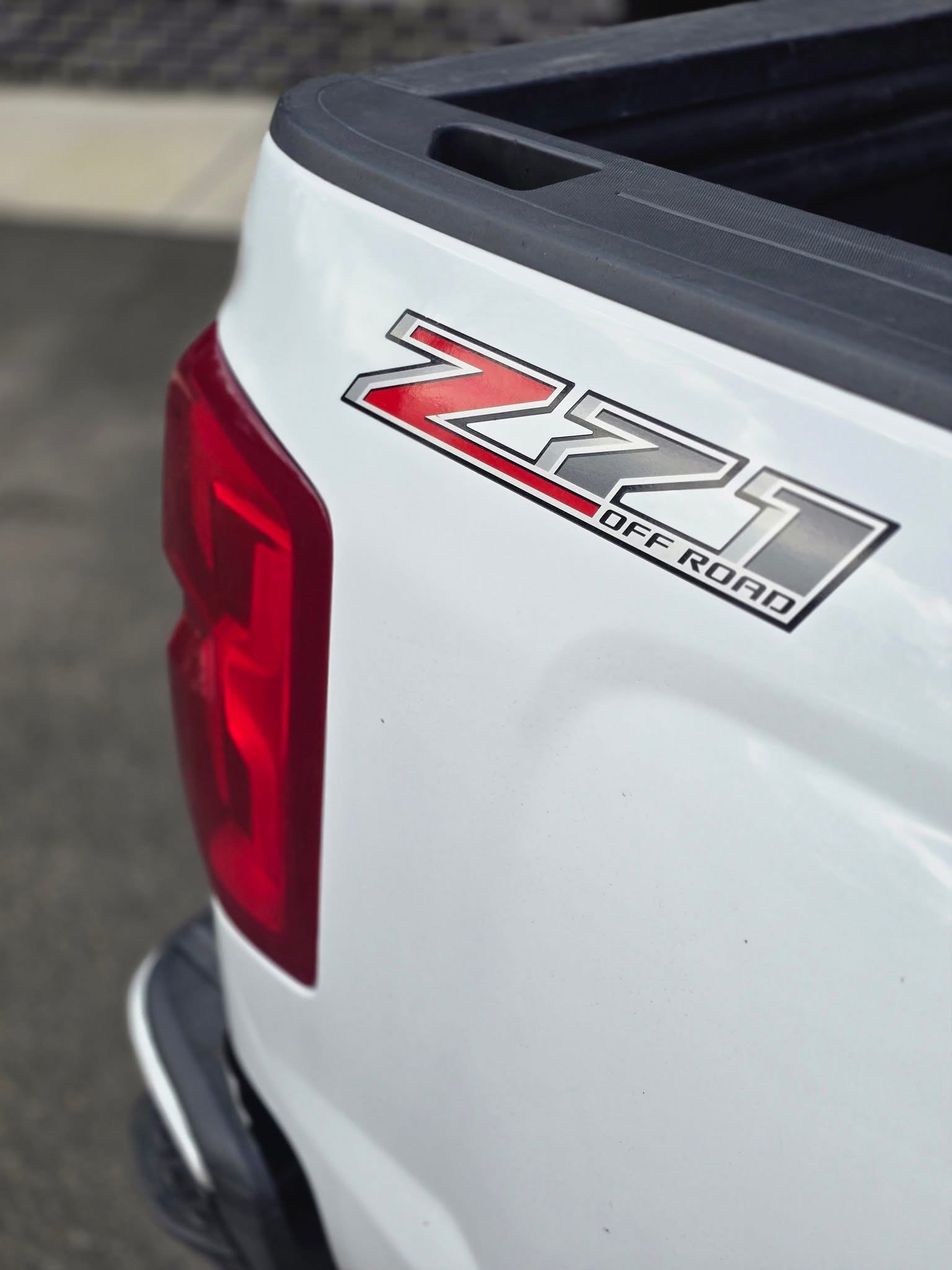2017 Chevy Silverado K1500 LTZ – 4x4 Powerhouse! 🔥