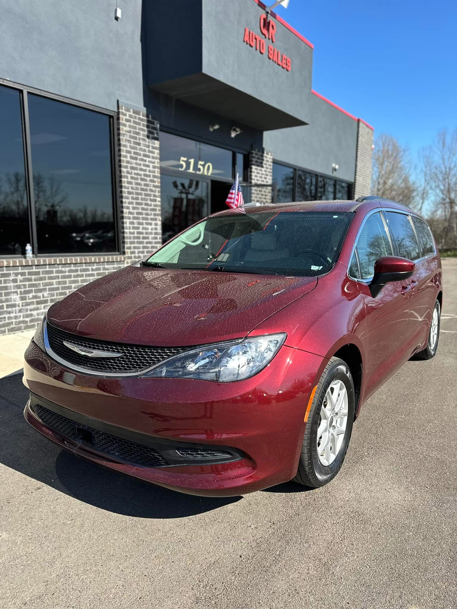🚐 2021 Chrysler Voyager LXI – Family Comfort & Convenience! 🚐