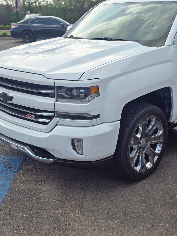 2017 Chevy Silverado K1500 LTZ – 4x4 Powerhouse! 🔥