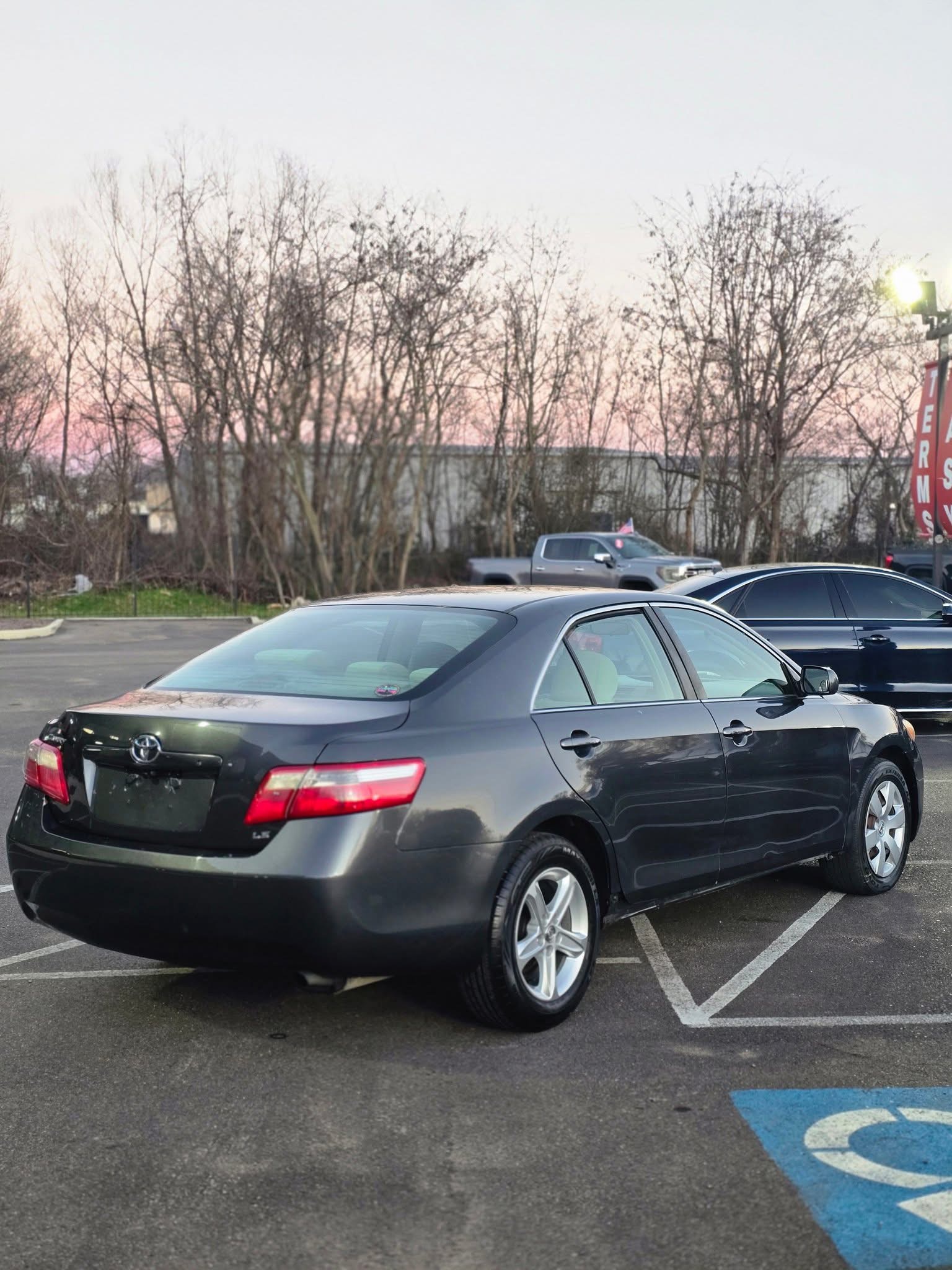 Toyota Camry Sedan