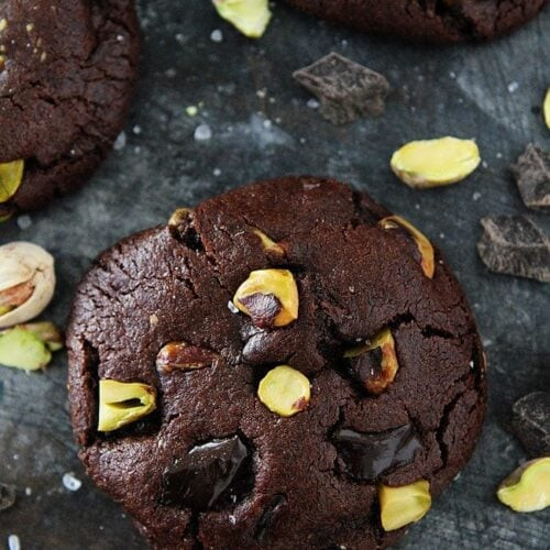 Chocolate  fudge pistachio cookies (12 pc)