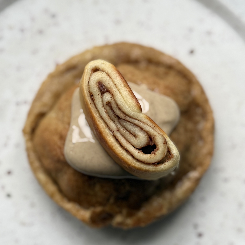 Cinnamon Roll Cookie