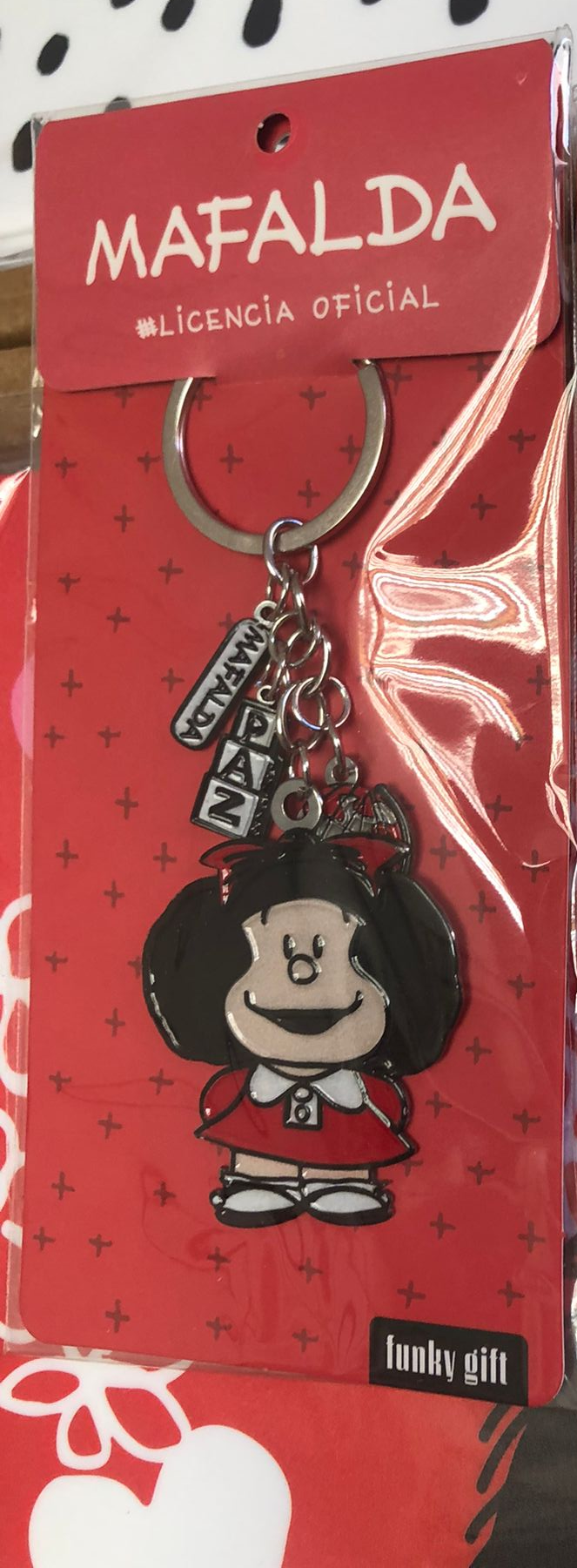 Llaveros de metal Mafalda sonríe