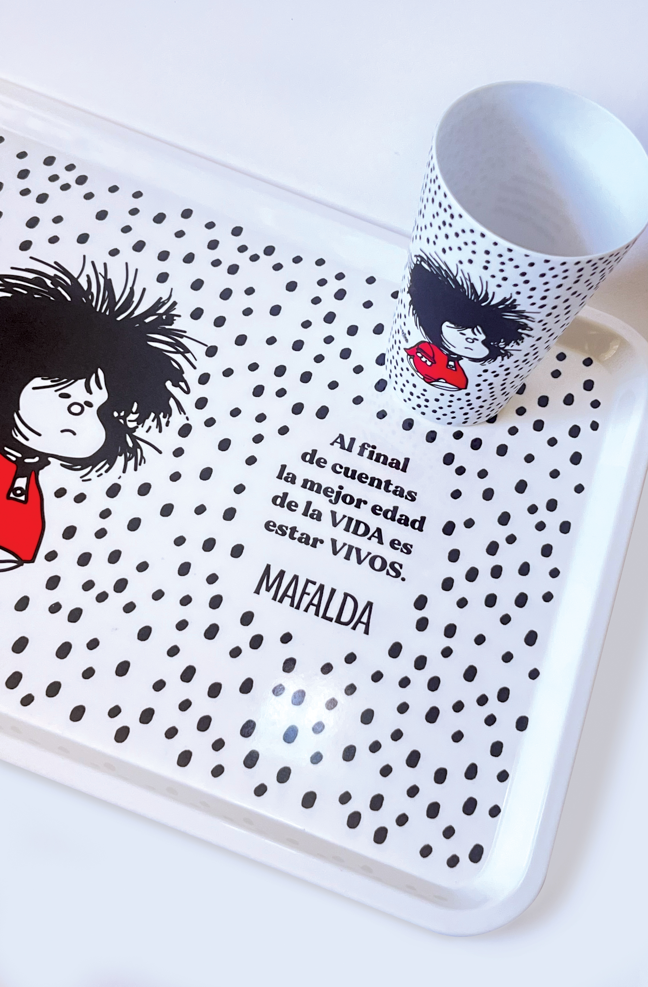 Bandeja Mafalda despeinada