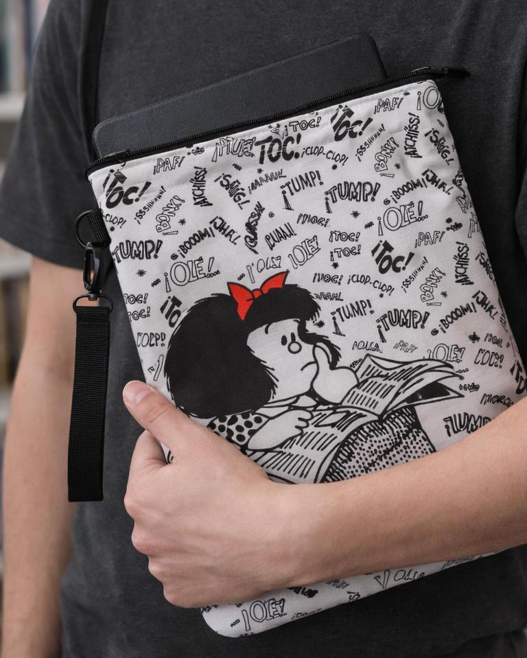 Funda portacuaderno algodón Mafalda Periódico