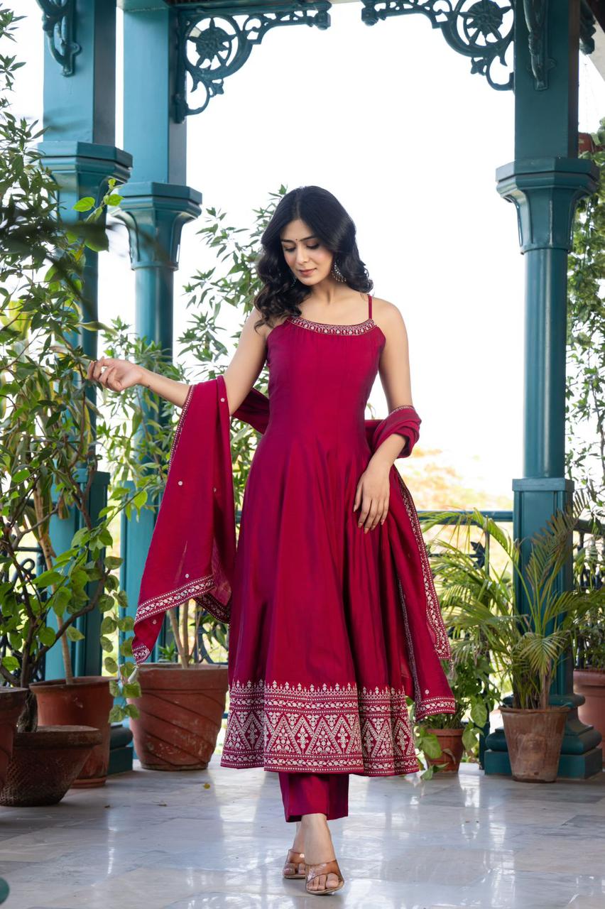 Embroidered Magenta Anarkali Suit