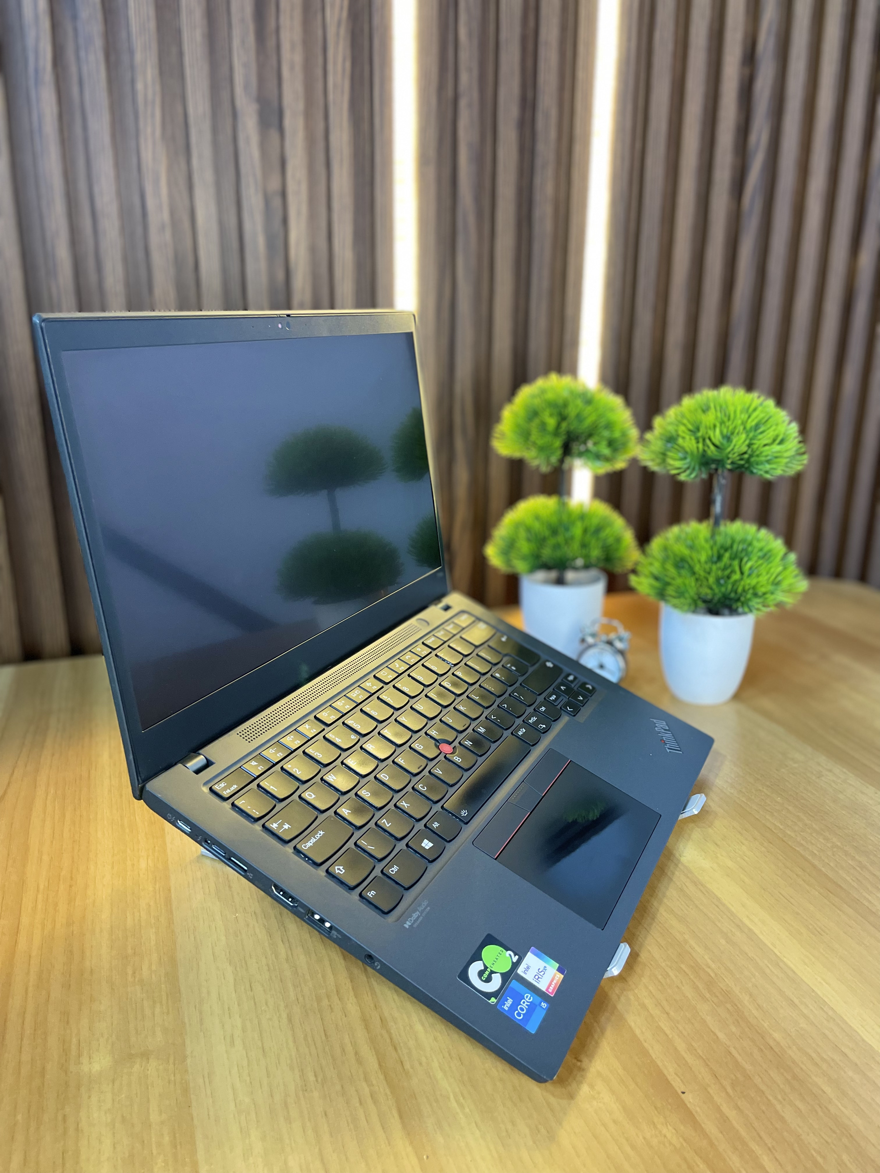 Lenovo ThinkPad T14s 11em génération - Tactile