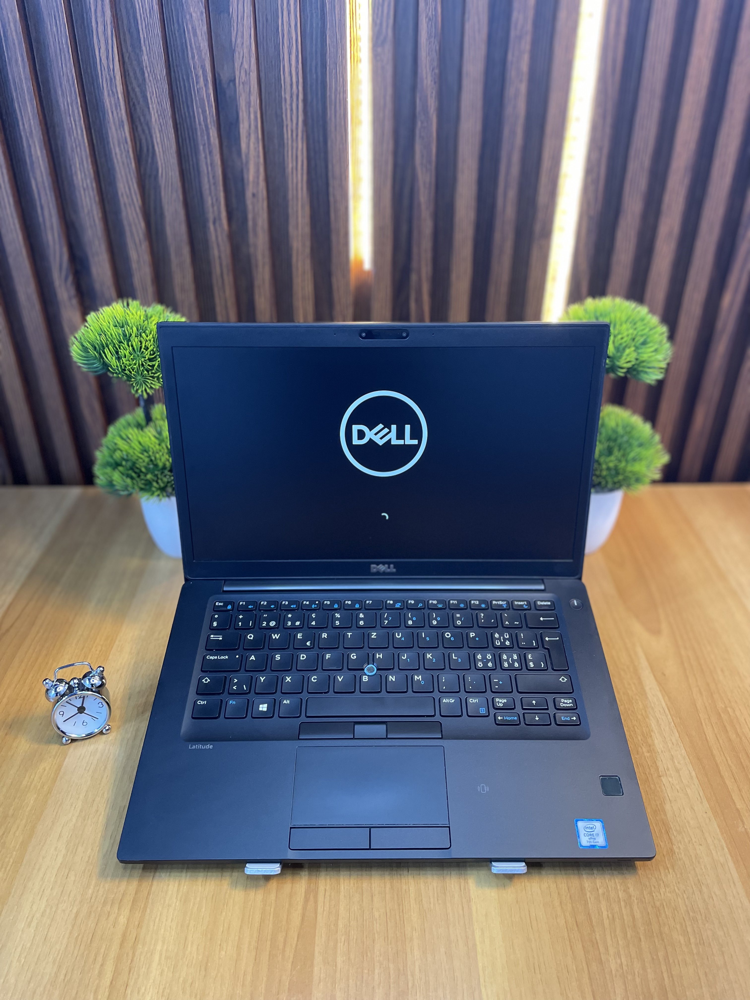 Dell Latitude 7490