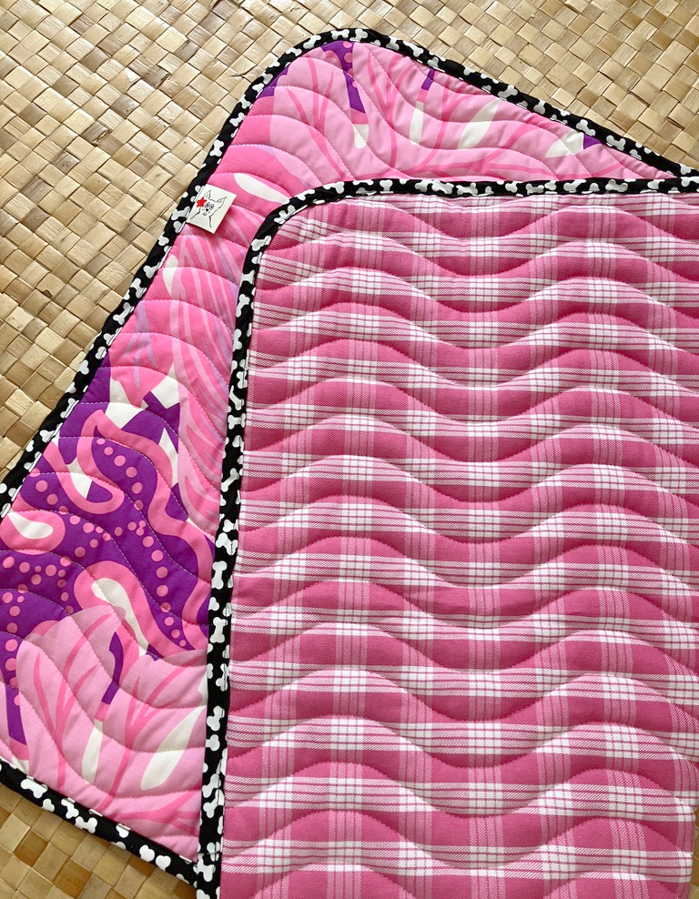 Barking Dog Blanket Pink Malia Dog Blanket Cat Blan ket