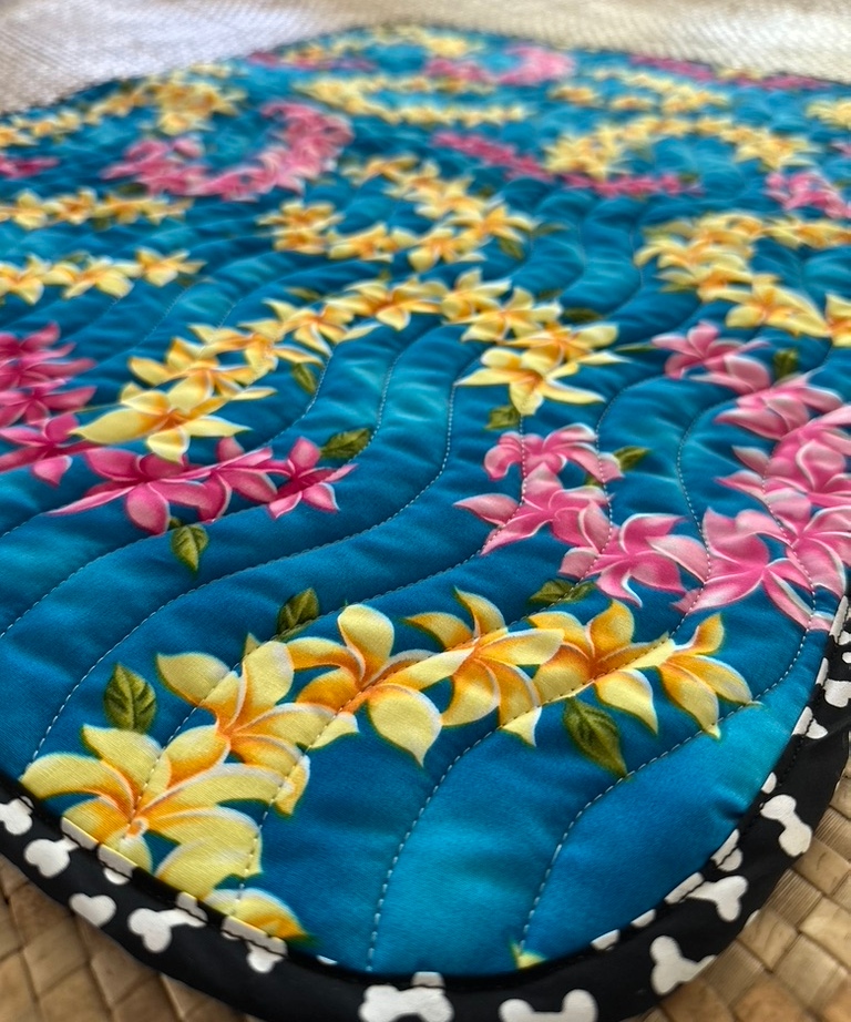 Barking Dog Blanket k 'Lei of Aloha' Dog Blanket Cat Blanket