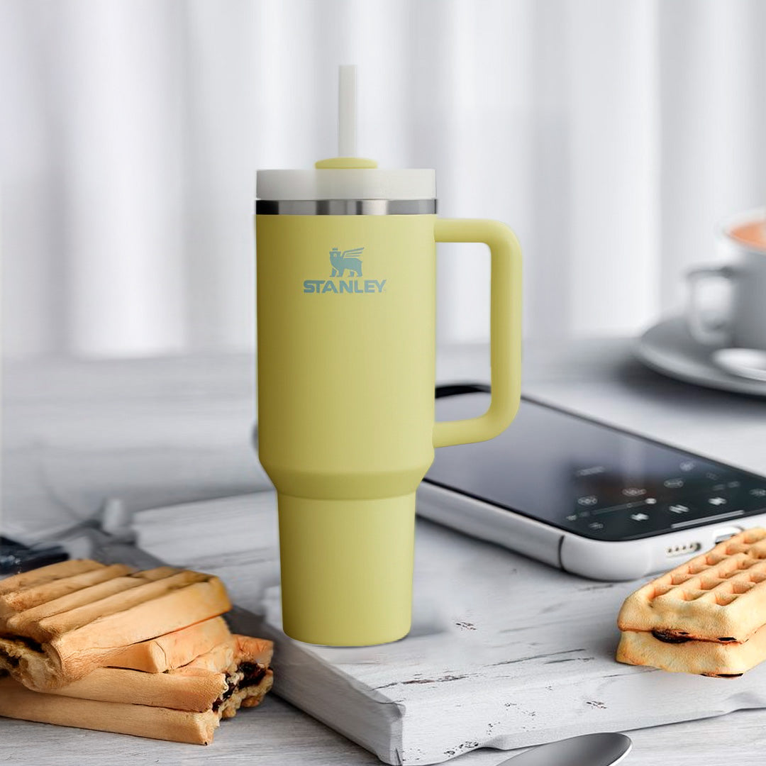 Stanley Quencher H2.0 Tumbler with Handle