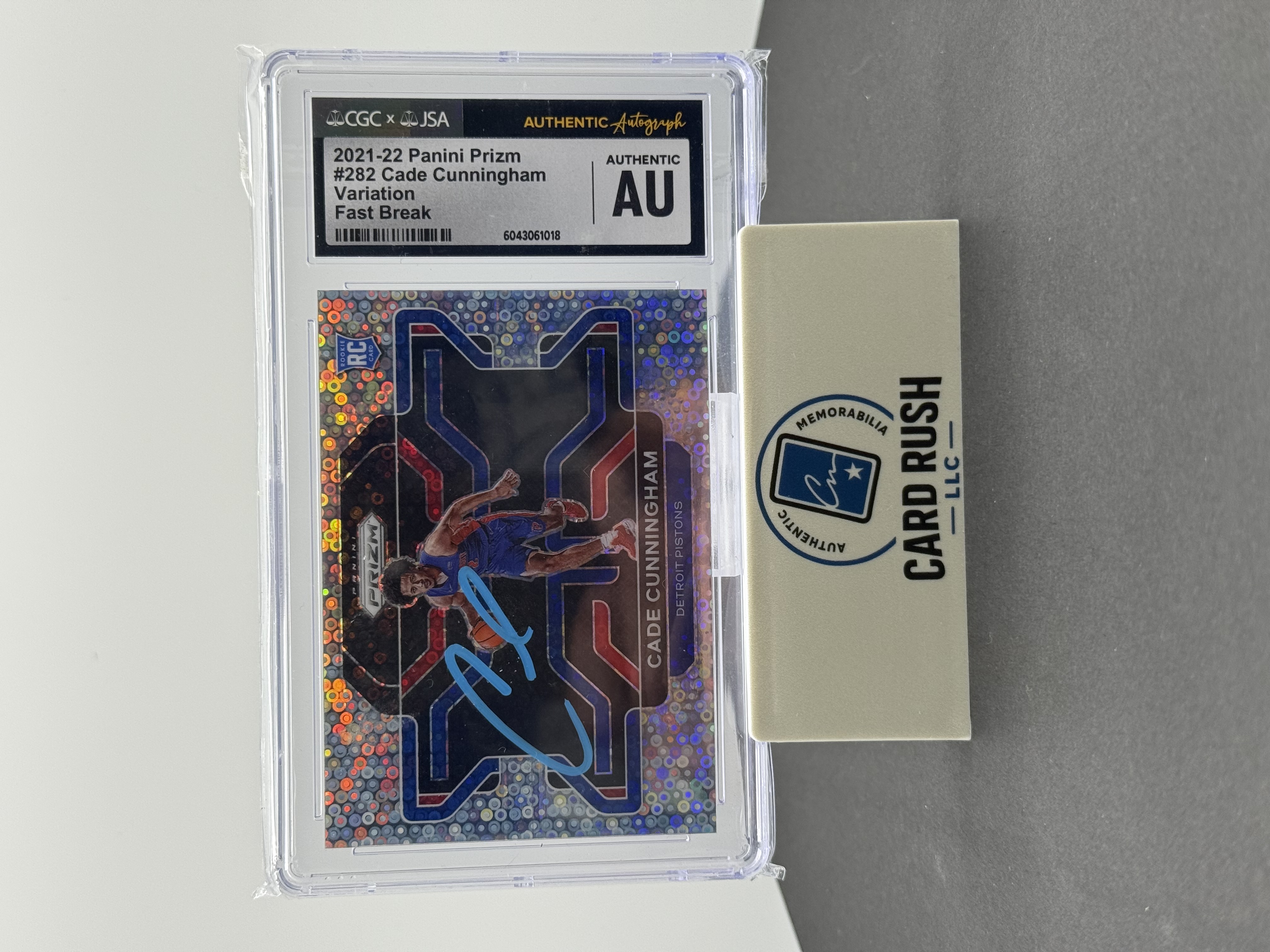 2021-22 Panini Prizm Cade Cunningham Fast Break Variation Autographed Card