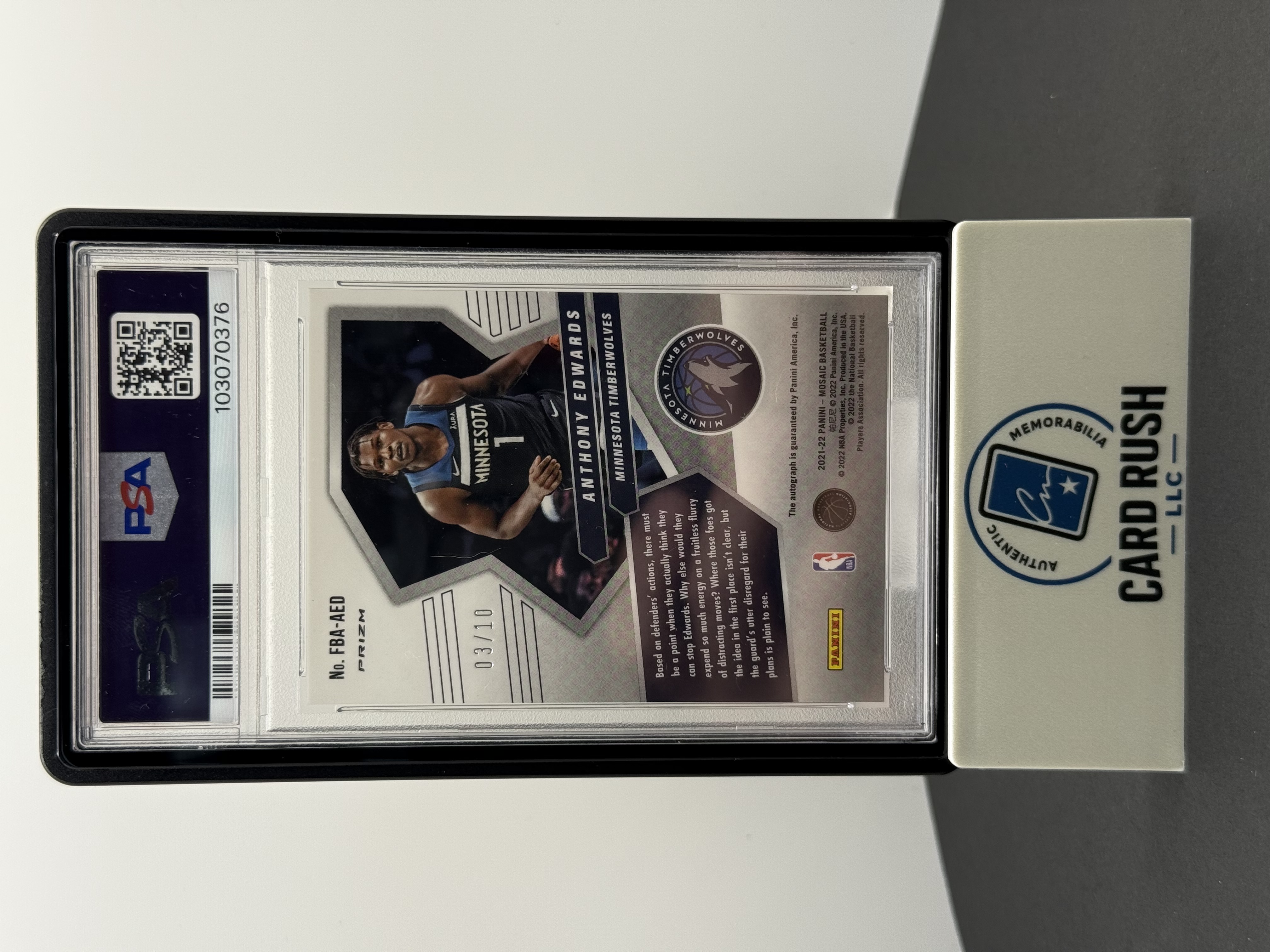 2021 Panini Mosaic Rewards Anthony Edwards Gold Autograph Card