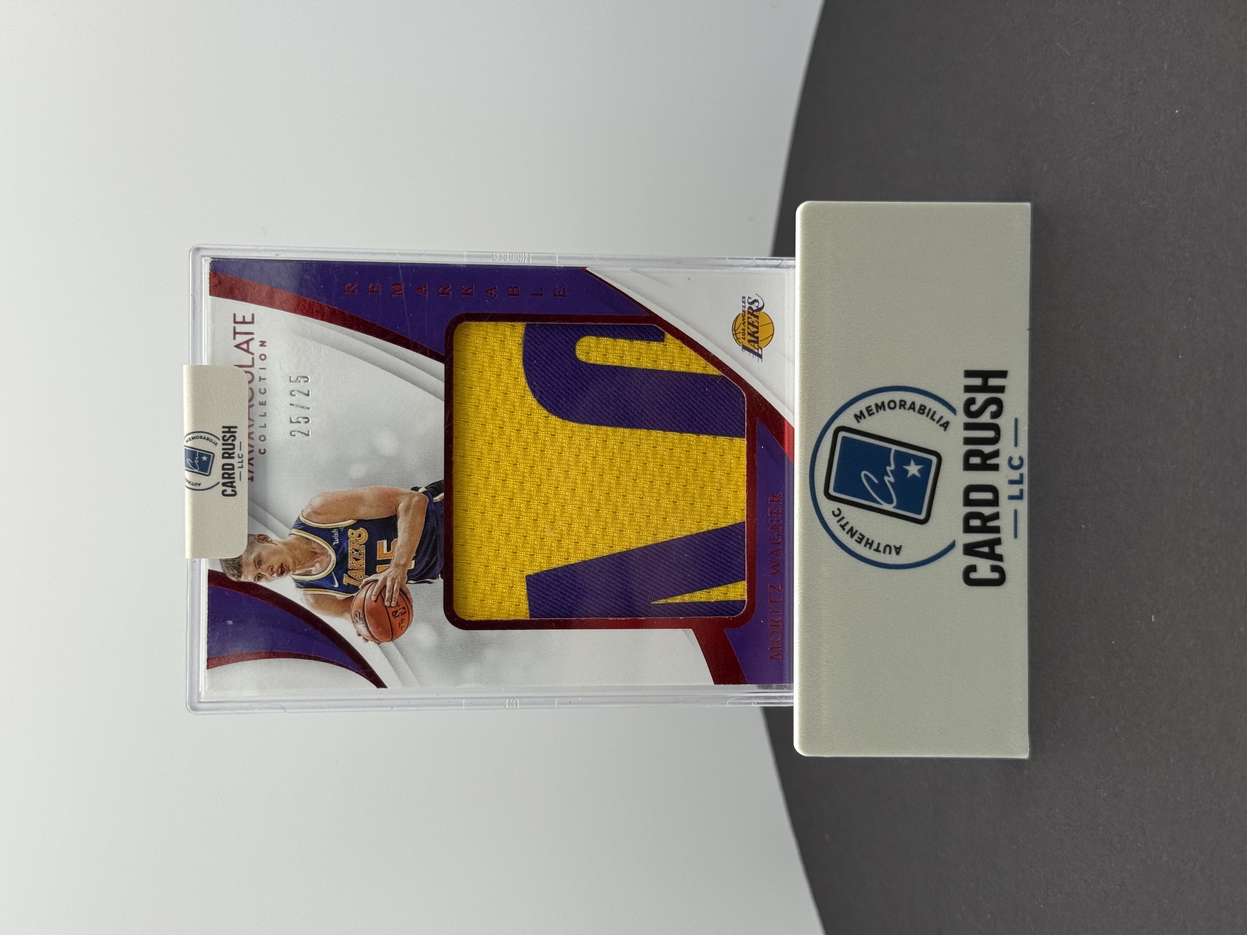 2018-19 Panini Immaculate Collection Memorabilia Basketball Trading Card - Moritz Wagner